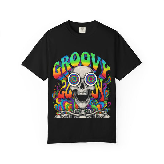 Groovy Skull T-Shirt — Retro Psychedelic Skeleton Tee